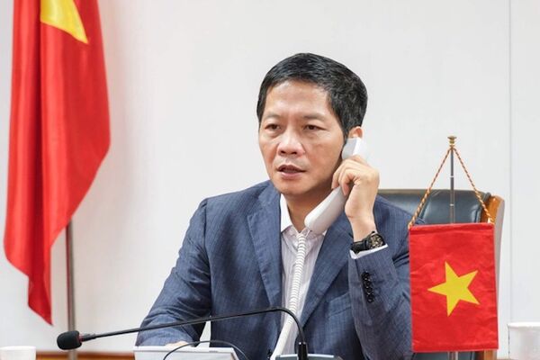 Bộ trưởng Công thương gọi điện, Trung Quốc đồng ý thông quan Bộ trưởng Công thương gọi điện, Trung Quốc đồng ý thông quan - Sputnik Việt Nam