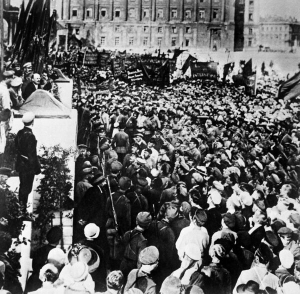 Nhân 150 năm ngày sinh Lênin: 5 sự thật ít biết về nhà cách mạng Nga Nhân 150 năm ngày sinh Lênin: 5 sự thật ít biết về nhà cách mạng Nga - Sputnik Việt Nam