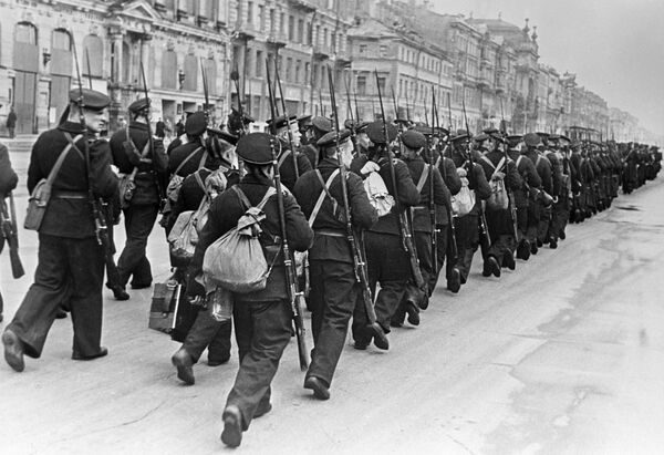 Thành phố Anh hùng Leningrad: Сuộc phong tỏa kéo dài 871 ngày Thành phố Anh hùng Leningrad: Сuộc phong tỏa kéo dài 871 ngày - Sputnik Việt Nam