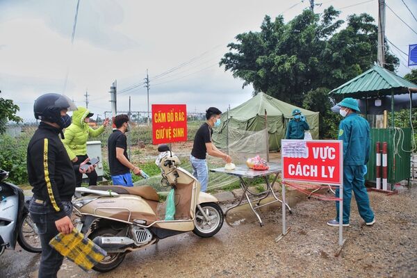 Tin tức Covid-19: Việt Nam cách ly hàng trăm chuyên gia công ty Goertek Trung Quốc Tin tức Covid-19: Việt Nam cách ly hàng trăm chuyên gia công ty Goertek Trung Quốc - Sputnik Việt Nam