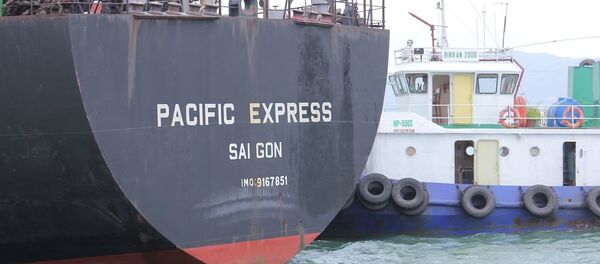 Tàu Pacific Express (Công ty TNHH MTV Vận tải biển Gemadept) đã đâm trúng tàu cá rồi rời khỏi hiện trường Tàu Pacific Express (Công ty TNHH MTV Vận tải biển Gemadept) đã đâm trúng tàu cá rồi rời khỏi hiện trường - Sputnik Việt Nam