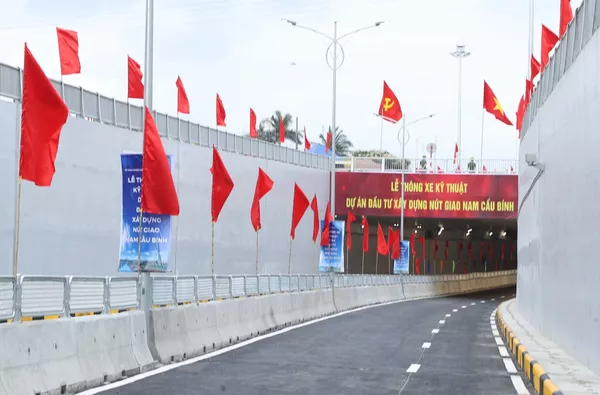Hải Phòng khởi công, khánh thành hàng loạt dự án giao thông trọng điểm Hải Phòng khởi công, khánh thành hàng loạt dự án giao thông trọng điểm - Sputnik Việt Nam
