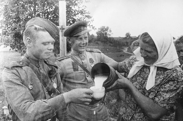 Thành phố Riga sau giải phóng, 1944 Thành phố Riga sau giải phóng, 1944