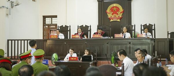 Quang cảnh phiên tòa xét xử sơ thẩm. - Sputnik Việt Nam