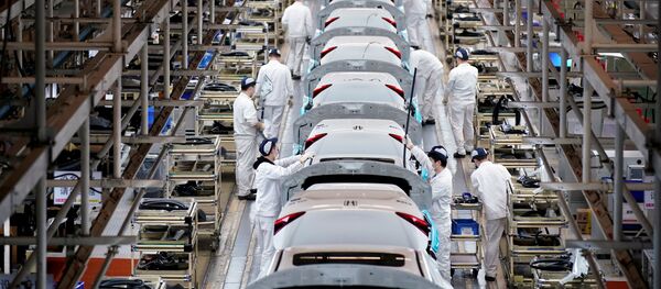 Sản xuất xe hơi tại nhà máy Dongfeng Honda tại Vũ Hán - Sputnik Việt Nam