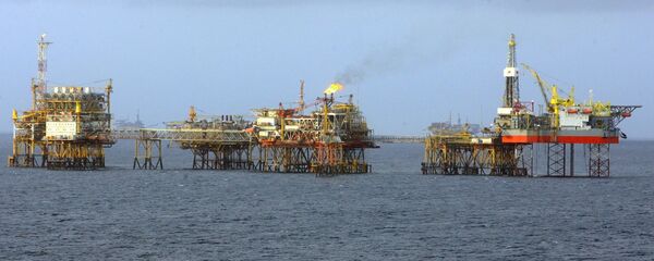 Một giàn khoan của Vietsovpetro tại mỏ Bạch Hổ. - Sputnik Việt Nam