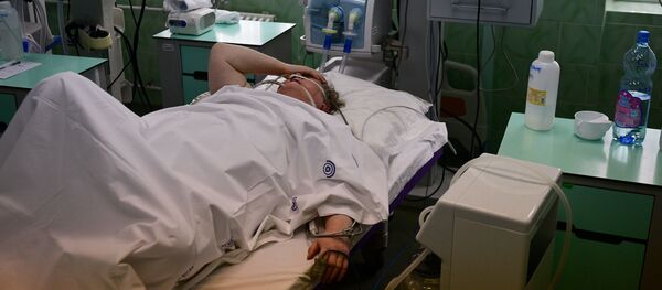 Bệnh nhân trong phòng chăm sóc đặc biệt của bệnh viện lâm sàng thành phố mang tên V.V. Vinogradov - Sputnik Việt Nam