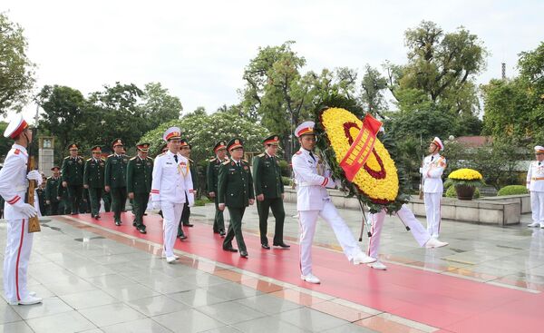 130 năm Ngày sinh Chủ tịch Hồ Chí Minh và chủ nghĩa anh hùng cách mạng Việt Nam 130 năm Ngày sinh Chủ tịch Hồ Chí Minh và chủ nghĩa anh hùng cách mạng Việt Nam - Sputnik Việt Nam