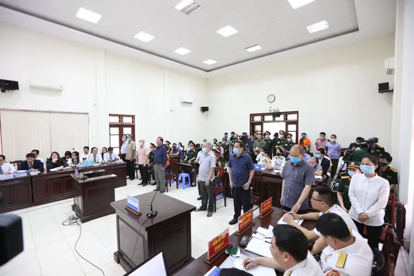 Xét xử cựu Đô đốc Nguyễn Văn Hiến: Quân Chủng Hải quân bị lừa như thế nào? Xét xử cựu Đô đốc Nguyễn Văn Hiến: Quân Chủng Hải quân bị lừa như thế nào? - Sputnik Việt Nam