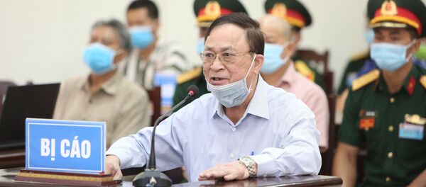 Bị cáo Nguyễn Văn Hiến khai báo trước Hội đồng xét xử - Sputnik Việt Nam