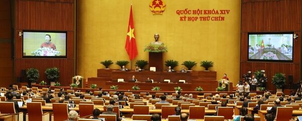 Toàn cảnh Chủ tịch Quốc hội Nguyễn Thị Kim Ngân phát biểu khai mạc kỳ họp. - Sputnik Việt Nam