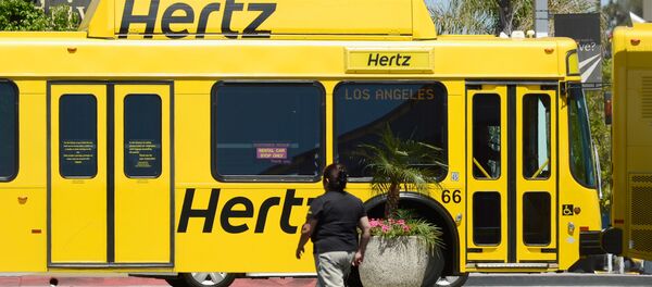 Сông ty lớn nhất chuyên cho thuê xe là «Hertz». Сông ty lớn nhất chuyên cho thuê xe là «Hertz». - Sputnik Việt Nam