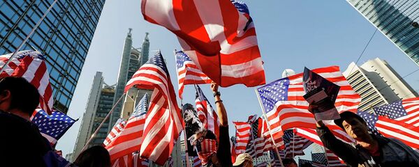 Người biểu tình cờ Mỹ ở Hồng Kông Người biểu tình cờ Mỹ ở Hồng Kông - Sputnik Việt Nam