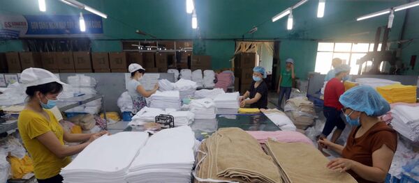 Sản xuất khăn các loại xuất khẩu sang thị trường Nhật Bản. - Sputnik Việt Nam