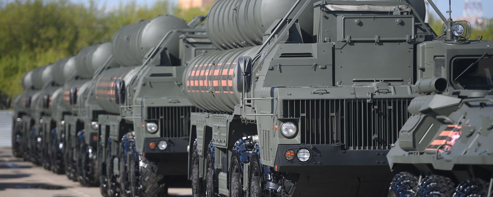 Сác hệ thống S-400. - Sputnik Việt Nam, 1920, 30.12.2020