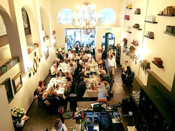 Biểu tình chống phân biệt chủng tộc ở Mỹ đã chuyển thành chiến trận với những kẻ cướp bóc như thế nào? Biểu tình chống phân biệt chủng tộc ở Mỹ đã chuyển thành chiến trận với những kẻ cướp bóc như thế nào? - Sputnik Việt Nam