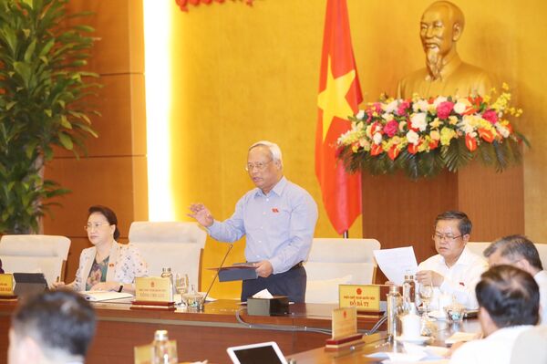 Khai tử tín dụng đen: Gần 78% Đại biểu Quốc hội Việt Nam ủng hộ cấm kinh doanh đòi nợ Khai tử tín dụng đen: Gần 78% Đại biểu Quốc hội Việt Nam ủng hộ cấm kinh doanh đòi nợ - Sputnik Việt Nam