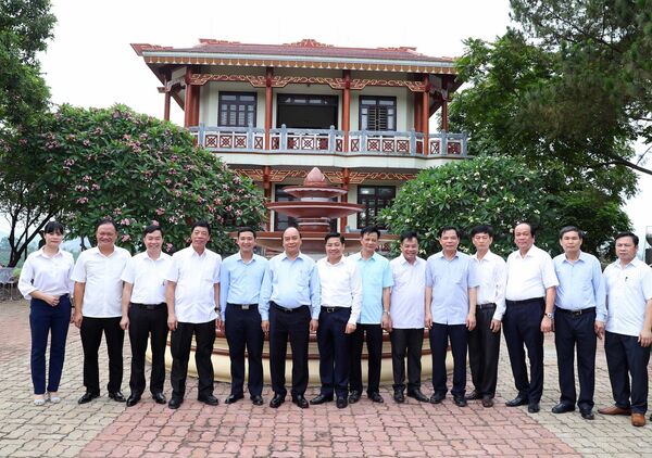 Thủ tướng dự lễ xuất khẩu vải thiều sang các thị trường lớn Thủ tướng dự lễ xuất khẩu vải thiều sang các thị trường lớn - Sputnik Việt Nam