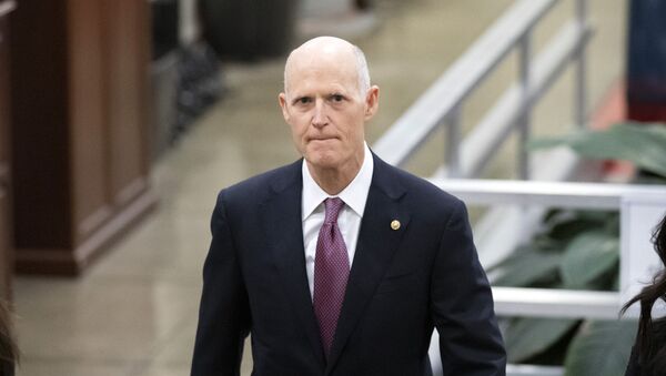 Thượng nghị sĩ Rick Scott, R-Fla., Đi bộ trên đồi Capitol, thứ ba, ngày 4 tháng 2 năm 2020 - Sputnik Việt Nam