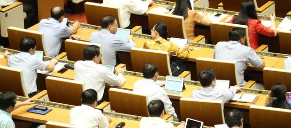 Các đại biểu Quốc hội tham dự phiên họp chiều 10/6. - Sputnik Việt Nam