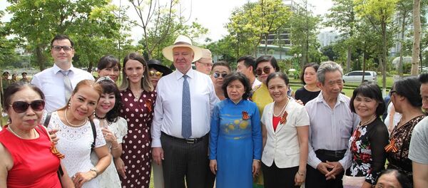 Hoạt động quốc tế Vườn tưởng niệm Hoạt động quốc tế Vườn tưởng niệm - Sputnik Việt Nam