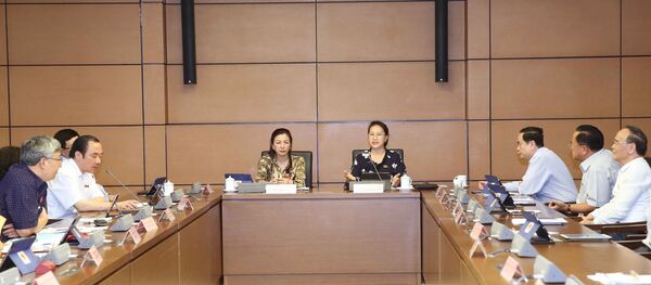  Chủ tịch Quốc hội Nguyễn Thị Kim Ngân phát biểu ý kiến. - Sputnik Việt Nam