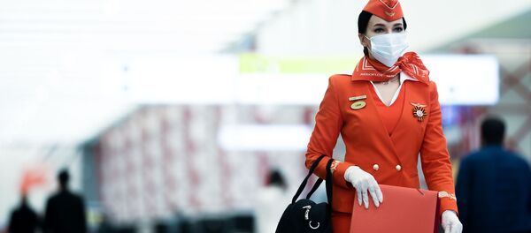 Tiếp viên của hãng hàng không «Aeroflot» tại phi trường Sheremetyevo ở Matxcơva  - Sputnik Việt Nam