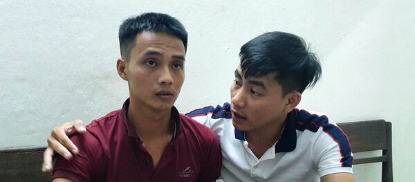 Đối tượng Triệu Quân Sự đang được tạm giữ tại cơ quan Công an thành phố Tam Kỳ để tiếp tục điều tra làm rõ vụ việc. - Sputnik Việt Nam