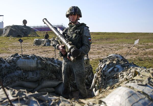Có thể trang bị cho mỗi chiến binh: Nga đã nhận được viên thuốc để điều trị máy bay NATO - Sputnik Việt Nam
