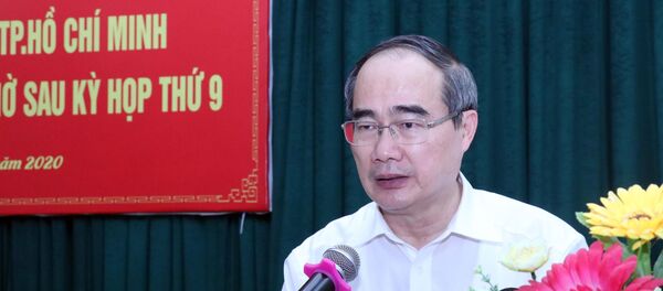  Bí thư Thành ủy Thành phố Hồ Chí Minh Nguyễn Thiện Nhân phát biểu tại tiếp xúc cử tri huyện Cần Giờ. - Sputnik Việt Nam