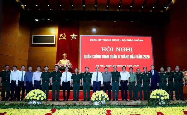 Thủ tướng Nguyễn Xuân Phúc dự Hội nghị Quân chính toàn quân Thủ tướng Nguyễn Xuân Phúc dự Hội nghị Quân chính toàn quân - Sputnik Việt Nam