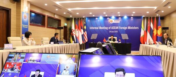 Phó Thủ tướng, Bộ trưởng Bộ Ngoại giao Phạm Bình Minh chủ trì Hội nghị không chính thức Bộ trưởng Ngoại giao ASEAN. - Sputnik Việt Nam
