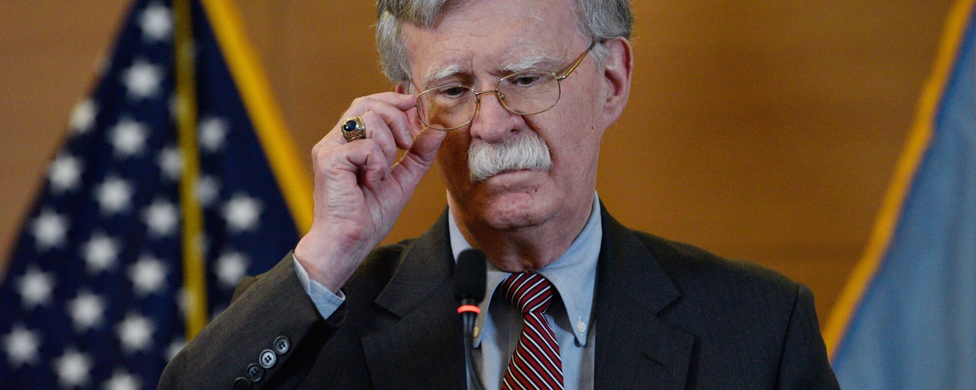 Ông John Bolton, cựu Cố vấn An ninh Quốc gia của Tổng thống Donald Trump - Sputnik Việt Nam, 1920, 18.01.2026