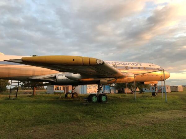 Thú chơi độc đáo: Cô gái Nga phục chế máy bay phản lực chở khách đầu tiên của Liên Xô Thú chơi độc đáo: Cô gái Nga phục chế máy bay phản lực chở khách đầu tiên của Liên Xô - Sputnik Việt Nam