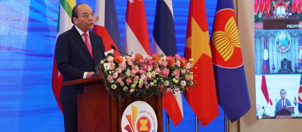 Thủ tướng Nguyễn Xuân Phúc, Chủ tịch ASEAN 2020 phát biểu khai mạc Hội nghị Cấp cao ASEAN lần thứ 36 - Sputnik Việt Nam