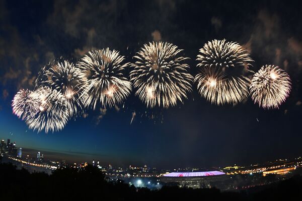 Bắn pháo hoa - nhiệm vụ chiến đấu mang tính chất hòa bình của lực lượng pháo binh - Sputnik Việt Nam