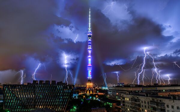 Sấm sét trên tháp truyền hình Ostankino ở Moskva - Sputnik Việt Nam