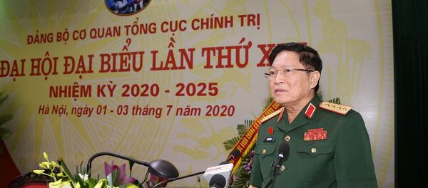 Đại tướng Ngô Xuân Lịch, Uỷ viên Bộ Chính trị, Phó Bí thư Quân uỷ Trung ương, Bộ trưởng Bộ Quốc phòng phát biểu chỉ đạo. - Sputnik Việt Nam