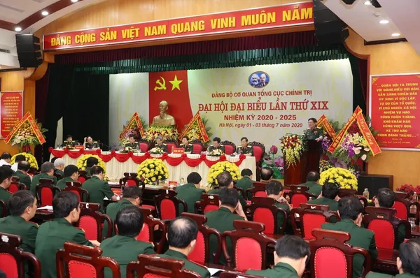 Bộ trưởng Ngô Xuân Lịch phát biểu gì tại Đại hội Đảng bộ Bộ Tổng Tham mưu QĐND Việt Nam? Bộ trưởng Ngô Xuân Lịch phát biểu gì tại Đại hội Đảng bộ Bộ Tổng Tham mưu QĐND Việt Nam? - Sputnik Việt Nam