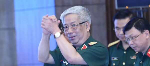 Thượng tướng Nguyễn Chí Vịnh, Thứ trưởng Bộ Quốc phòng đến dự khai mạc diễn tập. - Sputnik Việt Nam