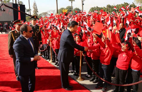 Thế giới Ả Rập tránh xa chính sách khiêu khích của phương Tây đối với Trung Quốc - Sputnik Việt Nam