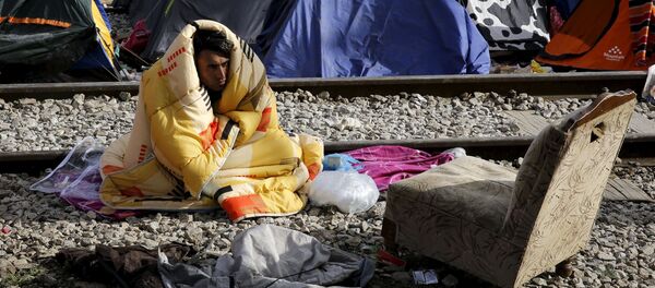 Người tị nạn từ Pakistan trong một trại tạm gần biên giới Hy Lạp-Macedonian - Sputnik Việt Nam