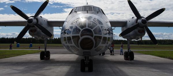 Máy bay chụp ảnh trên không An-30 tại sân bay quân sự Levashovo - Sputnik Việt Nam