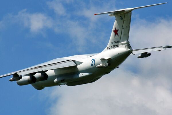 Máy bay chở nhiên liệu Il-78 - Sputnik Việt Nam