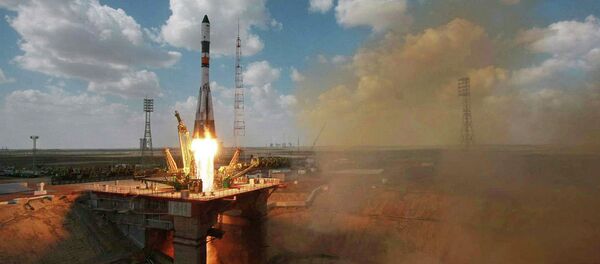 Пуск РКН Союз-У с ТГК Прогресс М-19М. Космодром Байконур. 24 апреля 2013 г. - Sputnik Việt Nam